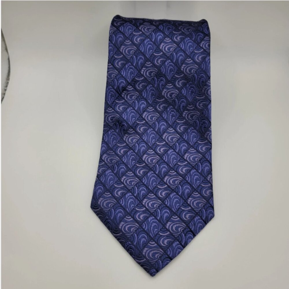 Gentleman's closet mens tie 100% Silk Made in Italy, purple